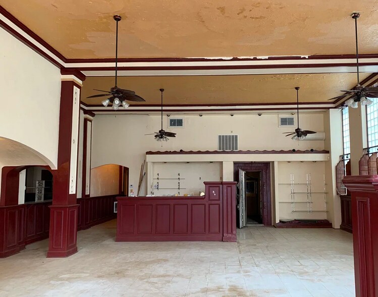 More Photos Of 109 E Hiram St, Atlanta General Retail For Sale