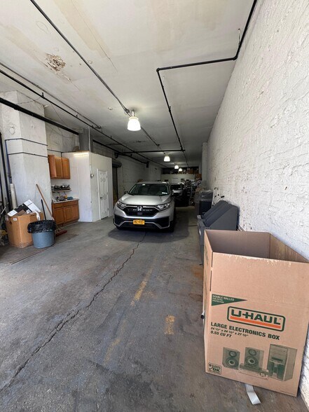 More Photos Of 149-157 29th St, Brooklyn Warehouse For Lease