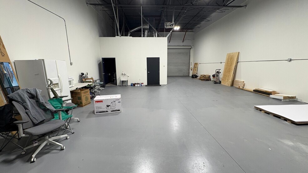 More Photos Of 4995 Buford Hwy, Peachtree Corners Light Distribution For Lease