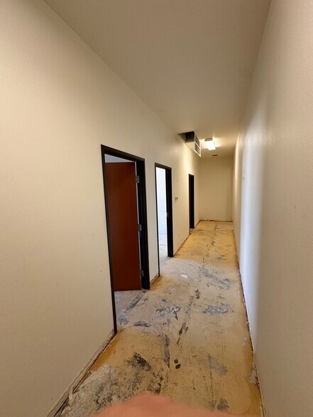 More Photos Of 321 Limestone Ter, Jarrell Medical For Lease