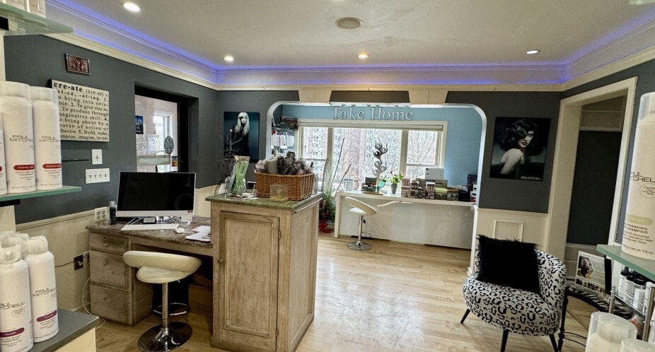 More Photos Of 24 Lake Ave, Worcester Storefront Retail Office For Sale