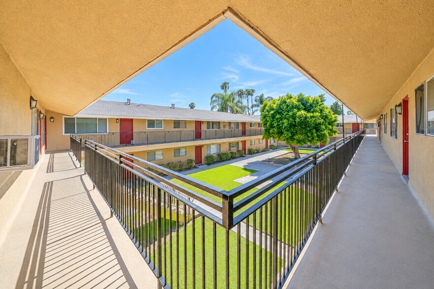 More Photos Of 383 Orchid Ln, Pomona Apartments For Sale