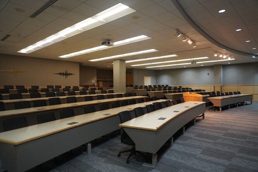 More Photos Of 525 Junction Rd, Madison Office For Lease