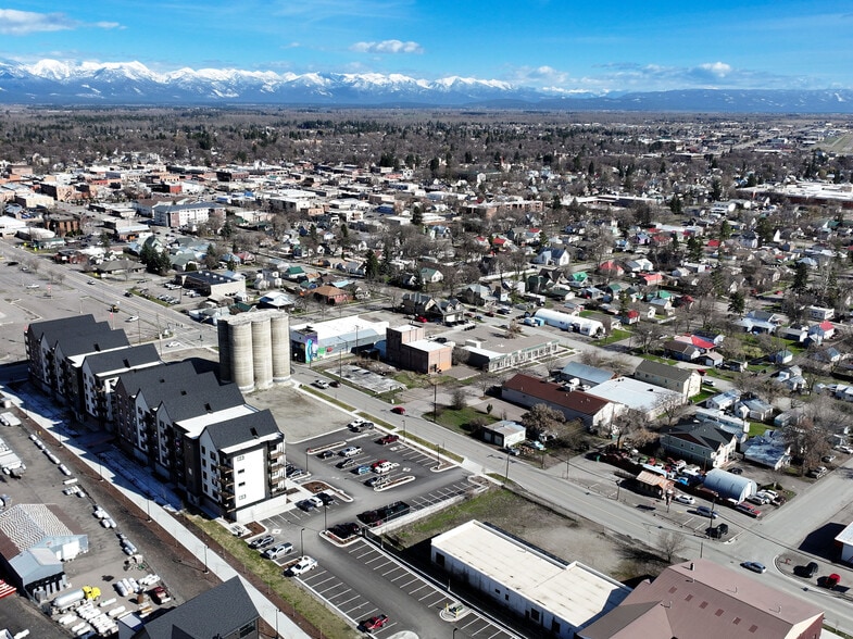 More Photos Of 647 Center st, Kalispell Light Distribution For Sale