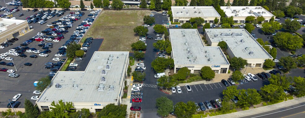 More Photos Of ,  Office For Sale