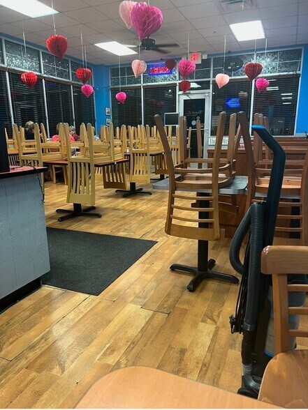 More Photos Of 13609 Carrollton Blvd, Carrollton General Retail For Sale