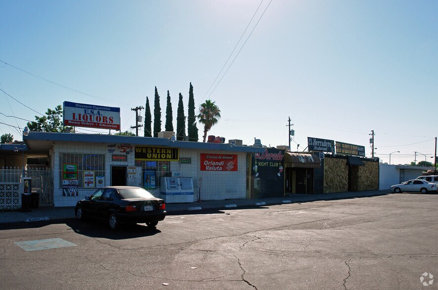 More Photos Of 1604-1650 N Cedar Ave, Fresno Freestanding For Lease