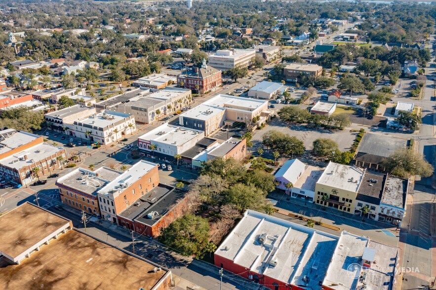 More Photos Of 1418 Newcastle St, Brunswick Storefront For Sale
