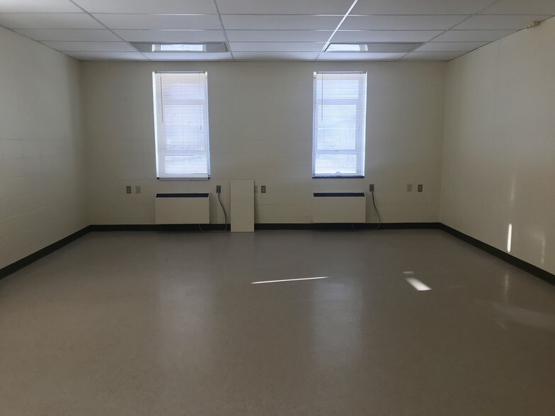 More Photos Of 3340 Watson Hwy, Du Bois Warehouse For Sale