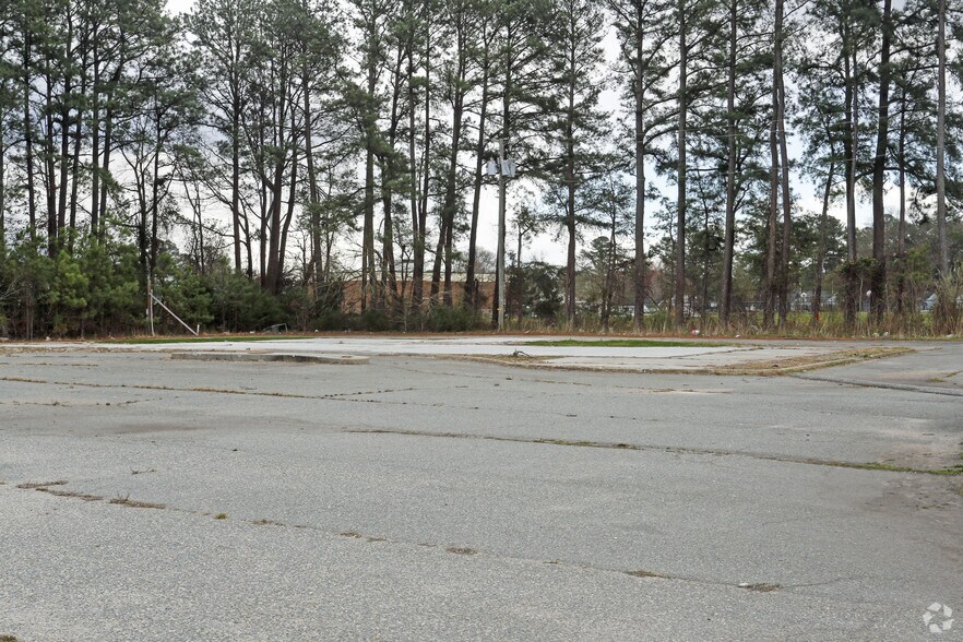 More Photos Of 817 Merrimac Trl, Williamsburg Land For Sale