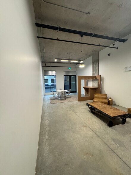 More Photos Of 8250 Manitoba St, Vancouver Flex For Sale