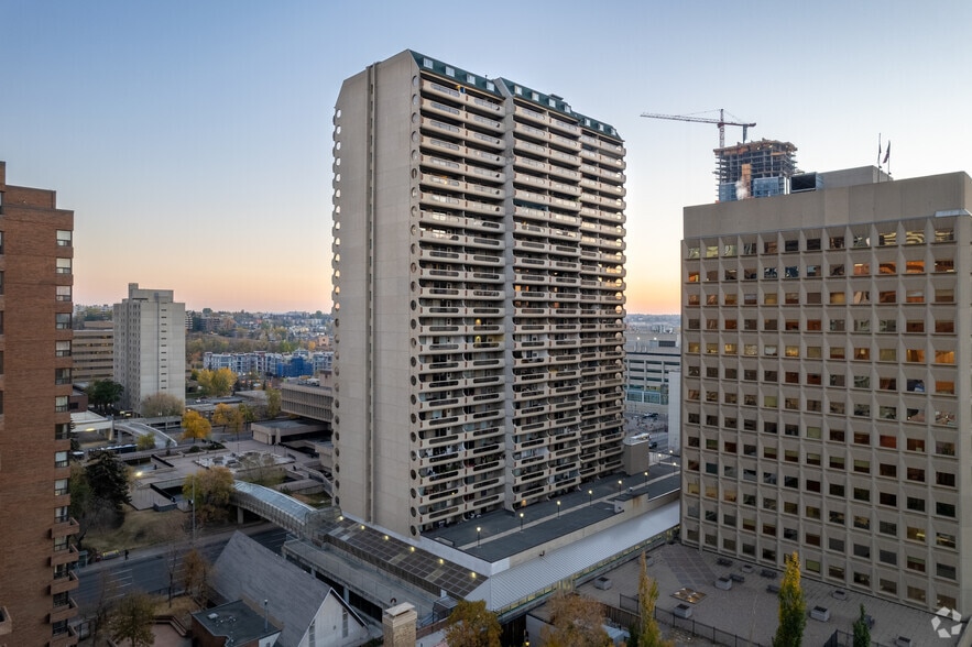 More Photos Of 215-221 6 Av SE, Calgary Apartments For Lease