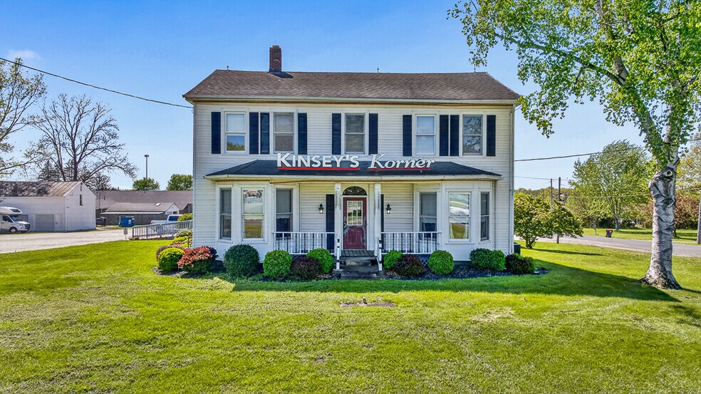 Primary Photo Of 1281 OH-183, Atwater Restaurant For Sale