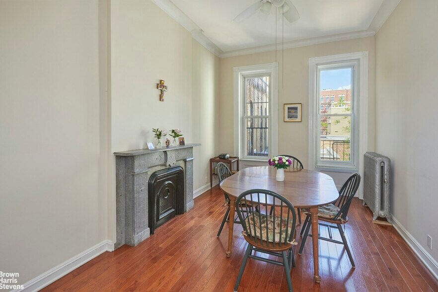More Photos Of 475 E 115th St, New York Flex For Sale