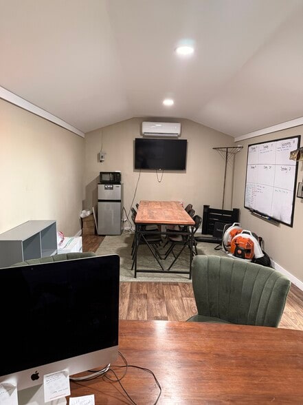 More Photos Of 1480 E Michigan St, Orlando Freestanding For Sale