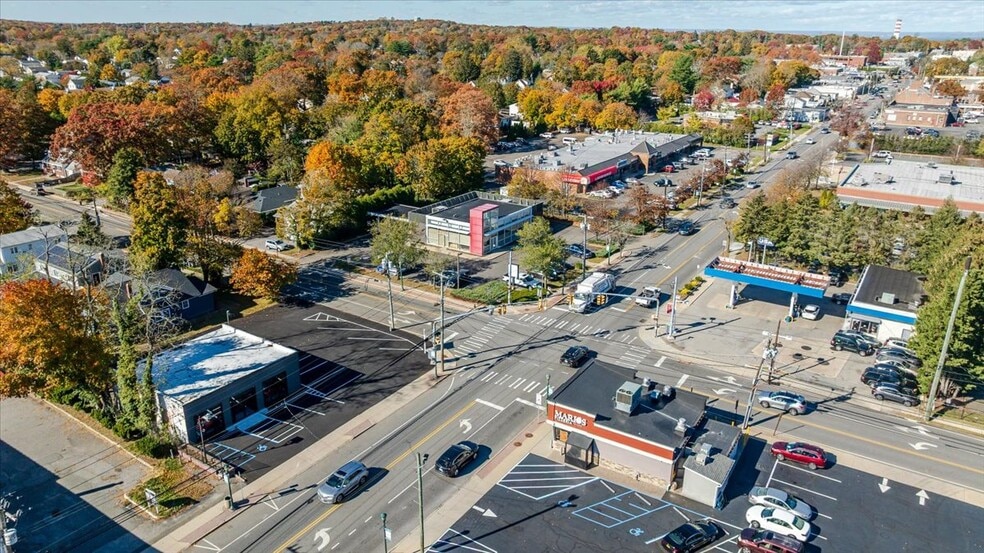 More Photos Of 304 Larkfield Rd, East Northport Freestanding For Sale