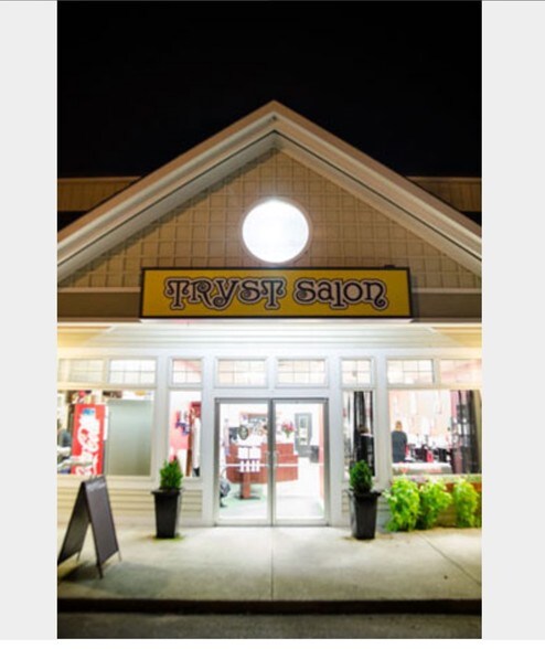 More Photos Of 1235 Wampanoag Trl, Riverside General Retail For Lease