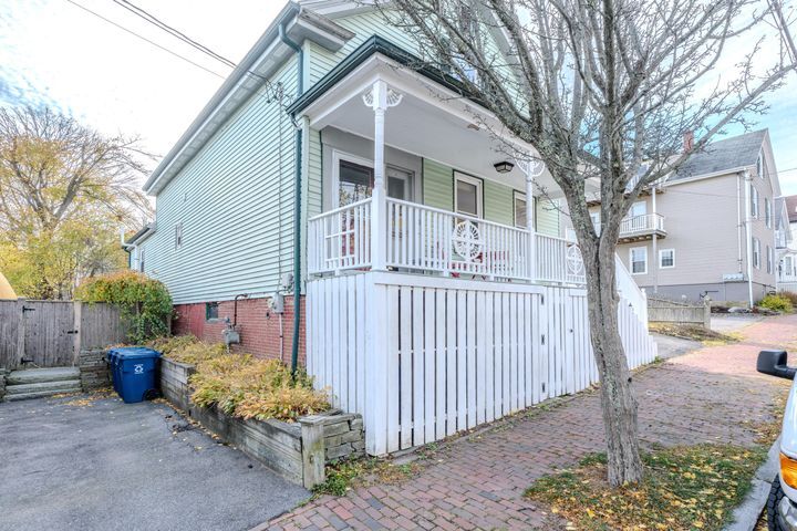 More Photos Of 32 Melbourne St, Portland Flex For Sale