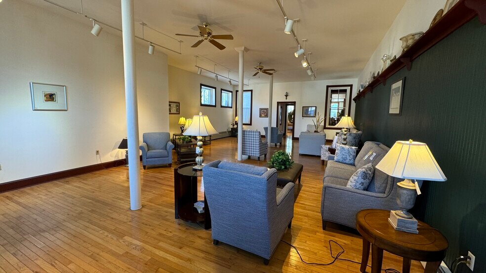 More Photos Of 223 Northampton St, Easton Apartments For Sale