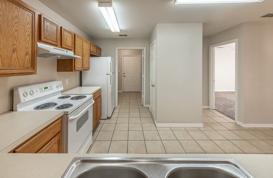More Photos Of 602 N Belmont, Lubbock Apartments For Sale