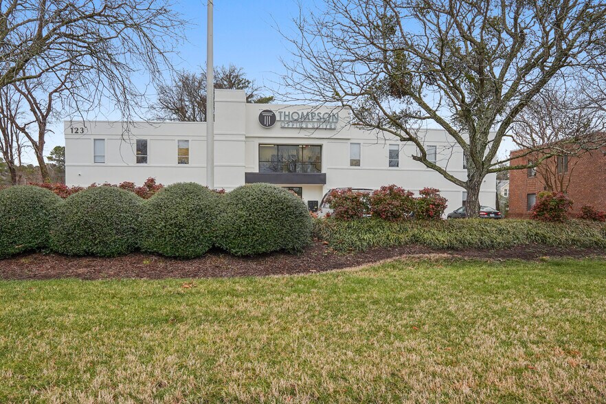 More Photos Of 123 S Lynnhaven Rd, Virginia Beach Office For Lease