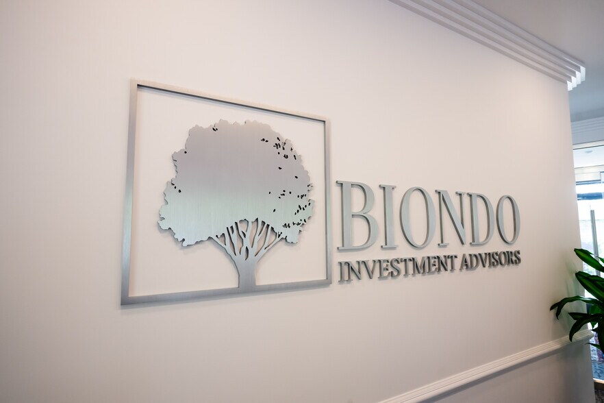 More Photos Of 47 Main St, Sparta Office For Lease