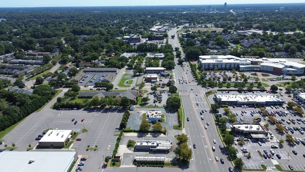 More Photos Of 1014 Independence Blvd, Virginia Beach Fast Food For Lease