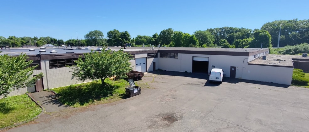 More Photos Of 70 Stoddard Ave, North Haven Warehouse For Sale
