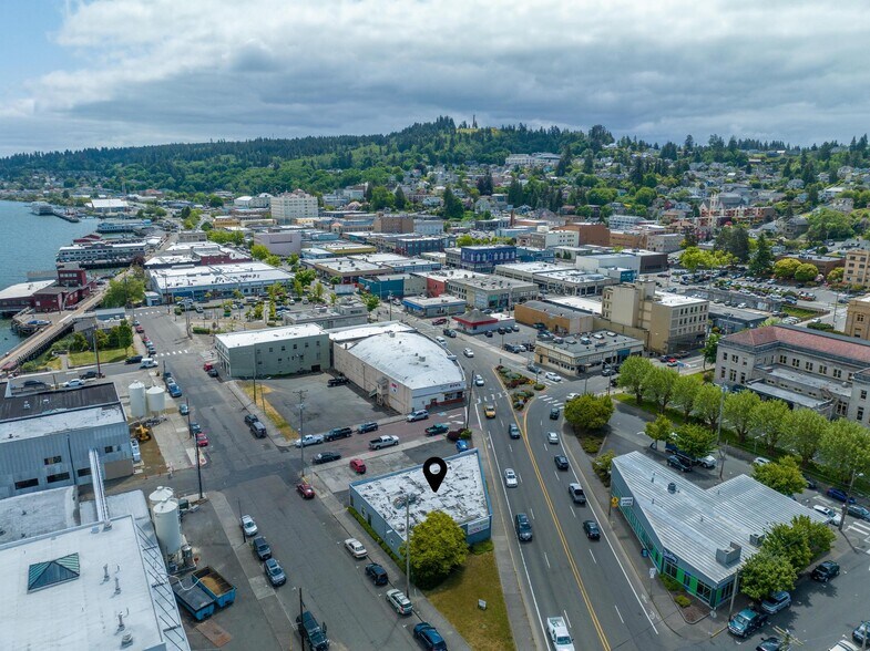 More Photos Of 750 Marine Dr, Astoria Storefront Retail Office For Sale