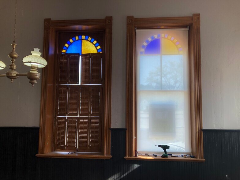 More Photos Of 115 NW 3rd St, Abilene Office Residential For Sale