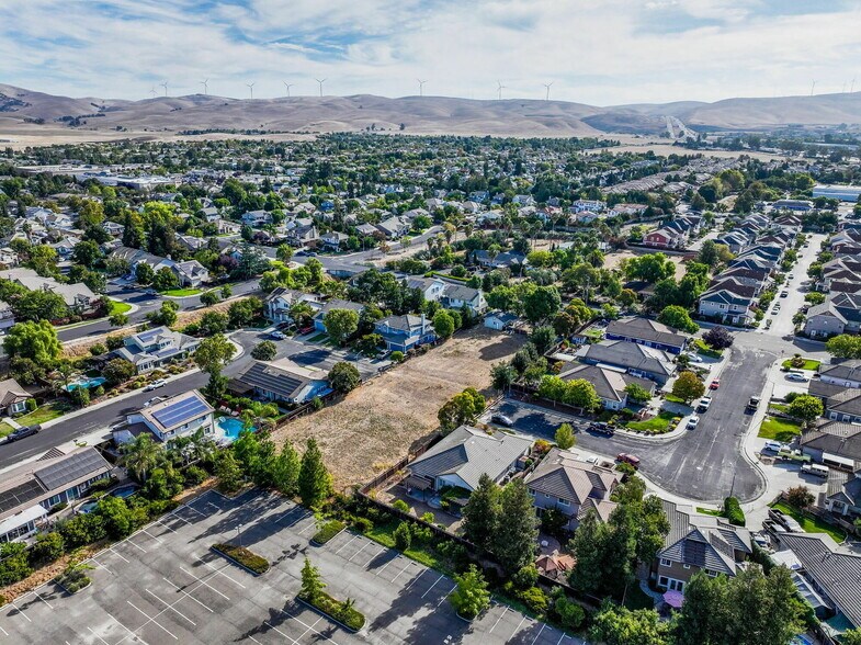 More Photos Of 1080 Central Ave, Livermore Land For Sale