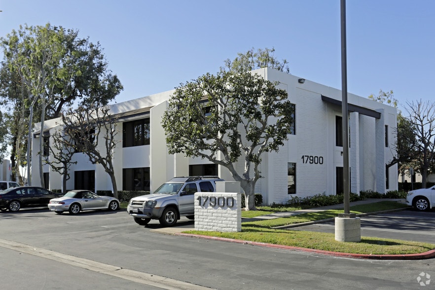 More Photos Of 17870 Sky Park Cir, Irvine Unknown For Lease