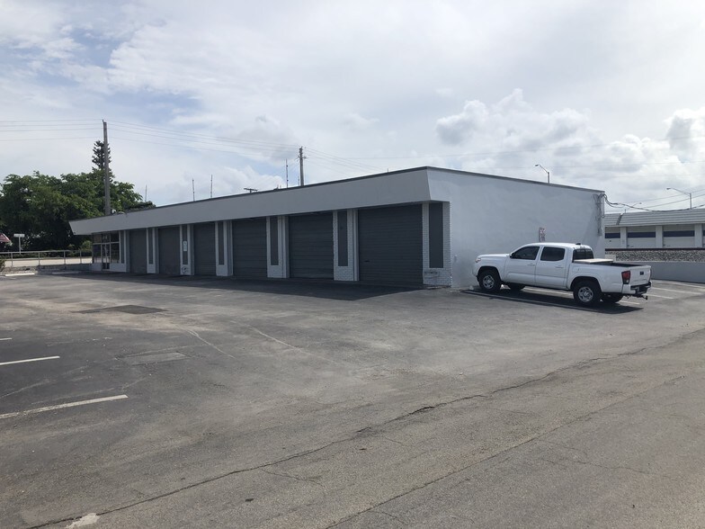 More Photos Of 1139 E Commercial Blvd, Oakland Park Auto Repair For Lease