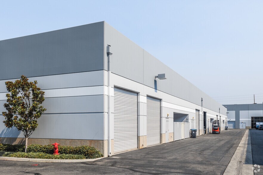 More Photos Of 361 N Berry St, Brea Distribution For Sale