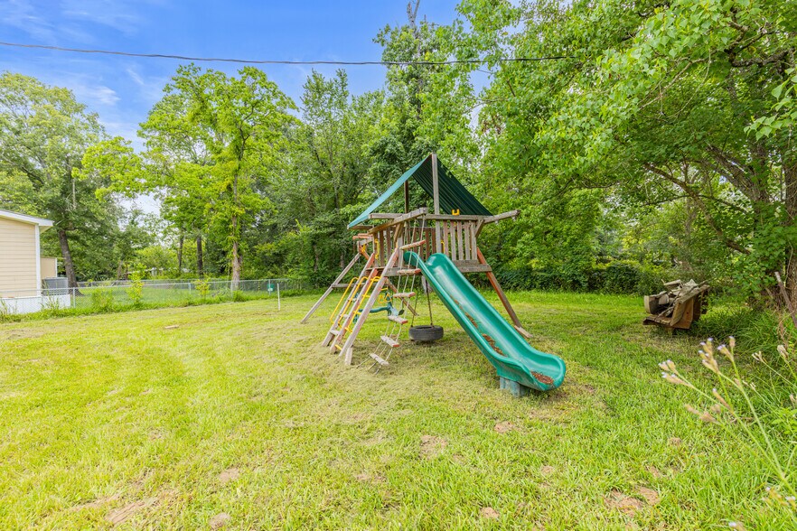 More Photos Of , Splendora Specialty For Sale