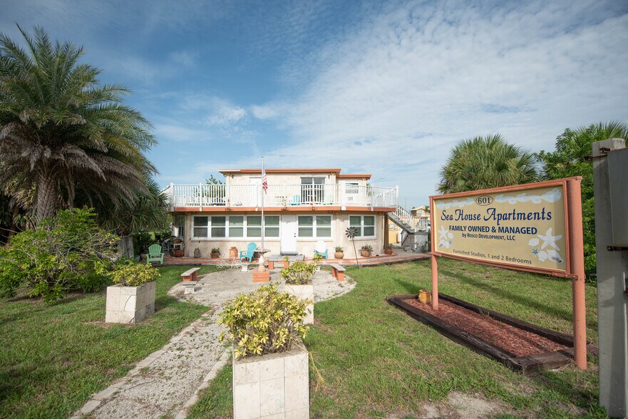 Primary Photo Of 601 S Ocean Dr, Hutchinson Island Apartments For Sale