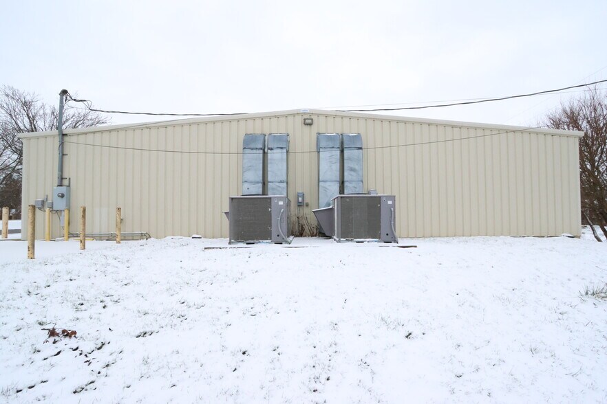 More Photos Of 215 Sandusky St, Plymouth General Retail For Sale