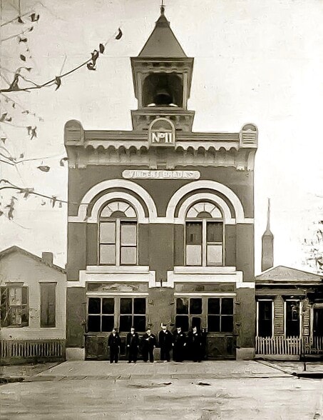 More Photos Of 1122 Rogers St, Louisville Police Fire Station For Sale