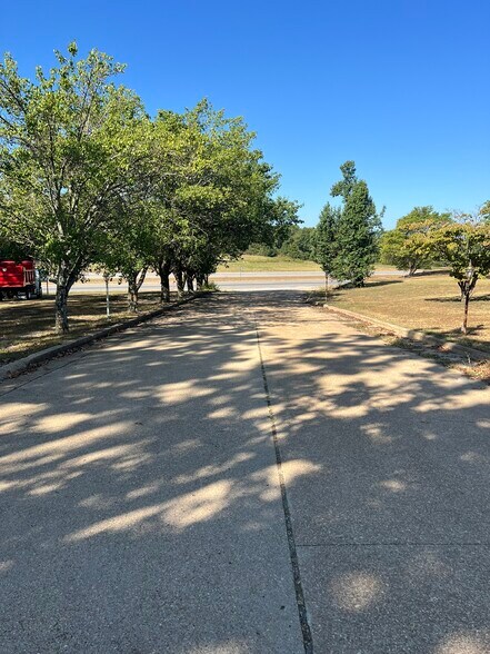 More Photos Of 6468 US Highway 63, West Plains Land For Sale