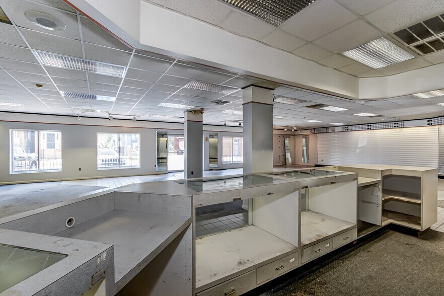 More Photos Of 551 Ellis St, Augusta Auto Dealership For Lease