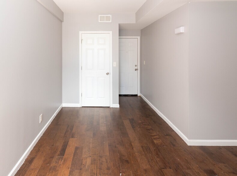 More Photos Of 2432 N Calvert St, Baltimore Apartments For Sale