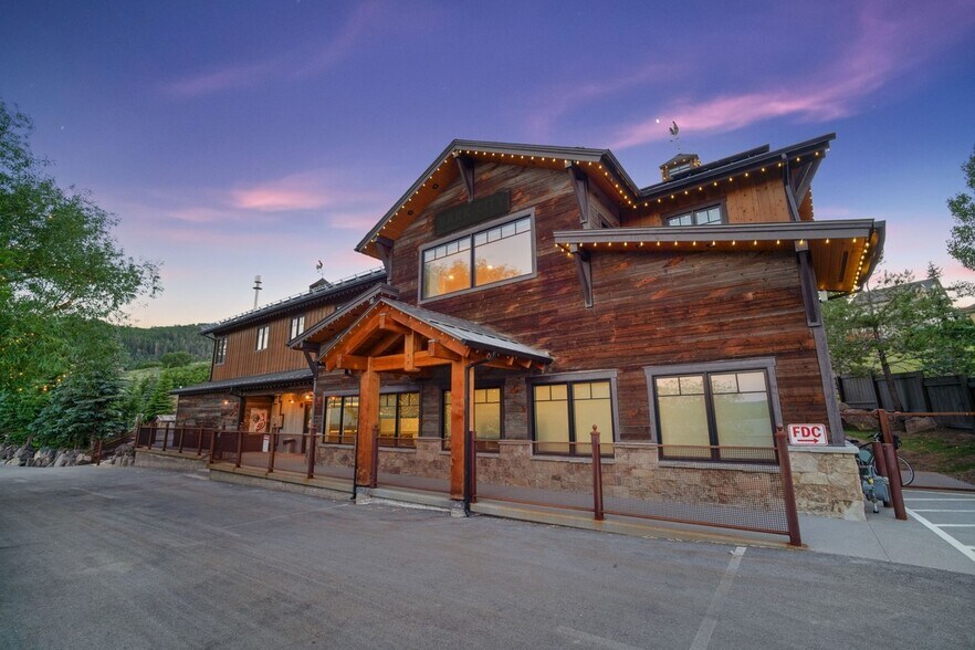 More Photos Of 5373 Highway 224, Park City Medical For Sale