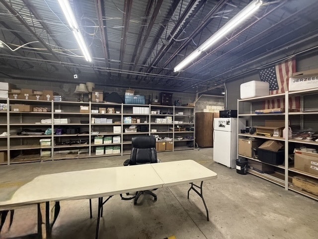 More Photos Of 245 Grandview Ave, Bellevue Light Distribution For Lease