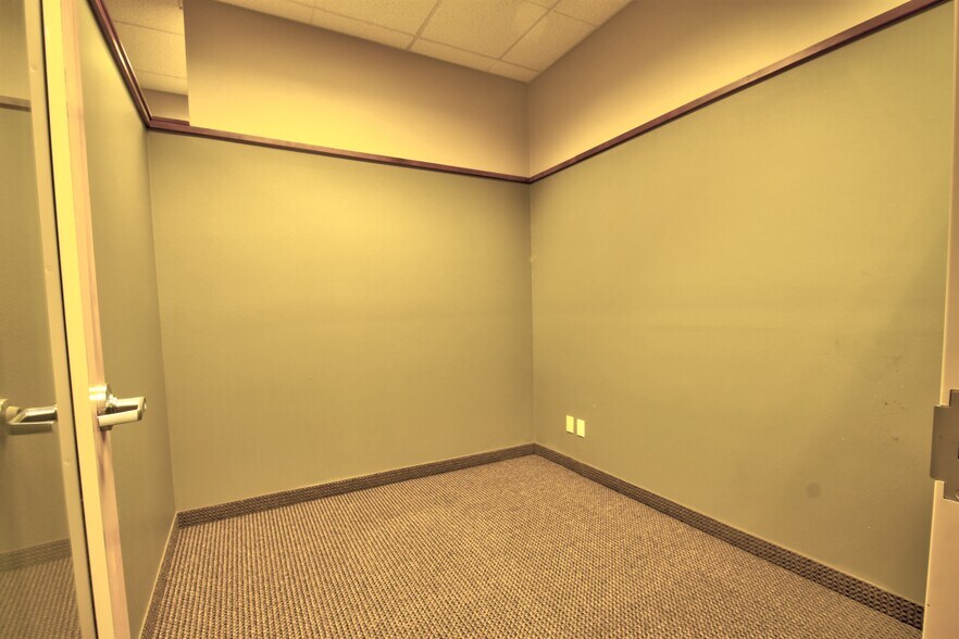 More Photos Of 2425 W Central Ave, Missoula Office For Lease