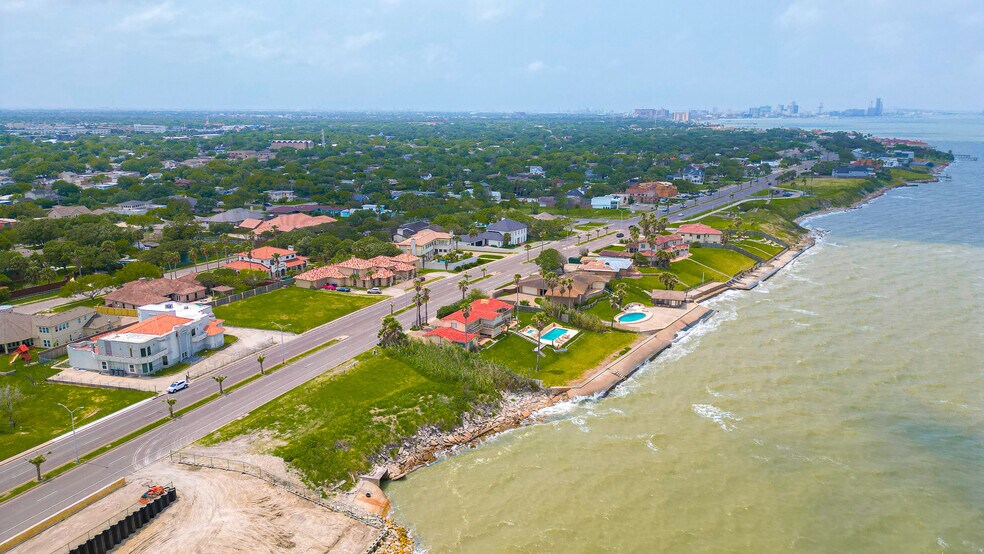 More Photos Of 3645 Ocean, Corpus Christi Land For Sale
