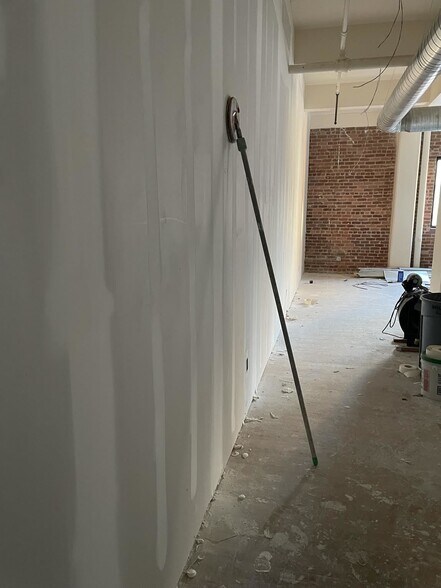 More Photos Of 817 Main St, Cincinnati Apartments For Lease