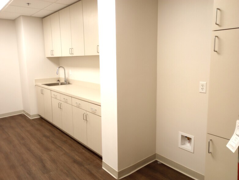 More Photos Of 801 Douglas Ave, Altamonte Springs Office For Lease