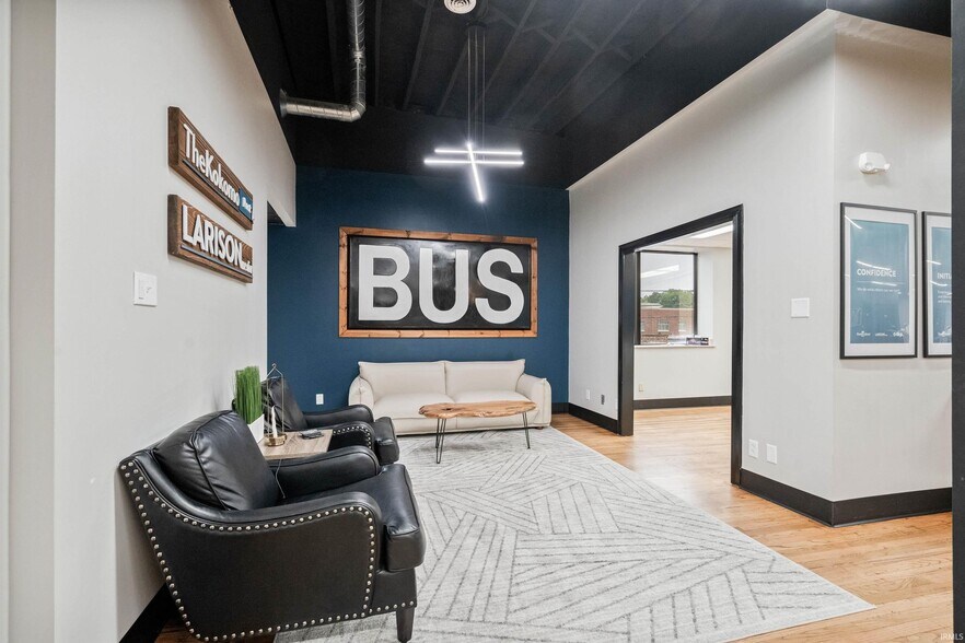 More Photos Of 210 W Walnut St, Kokomo Office For Sale