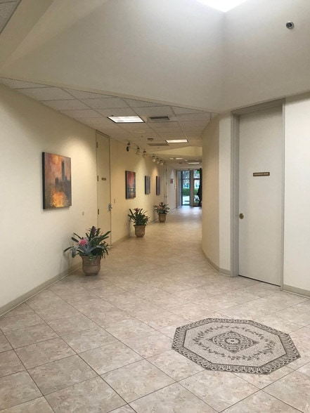 More Photos Of 3443 Deer Park Dr, Stockton Office For Lease