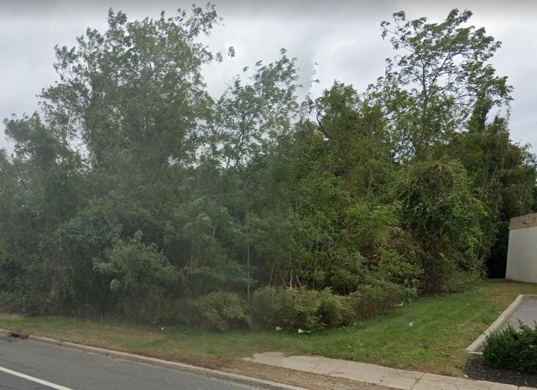 More Photos Of 1474 Sunrise Hwy, Bay Shore Land For Sale